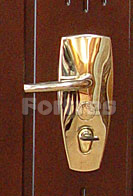 Фурнитура для стальных дверей Mul-T-Lock, модель Голд Медал